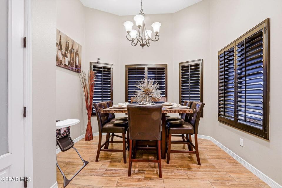 15-web-or-mls-15-print-IMG_5117