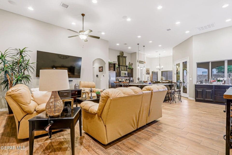 21-web-or-mls-21-print-IMG_5159