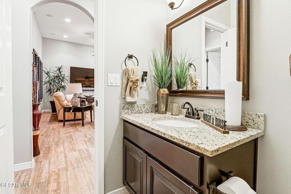 36-web-or-mls-39-print-IMG_5429_1