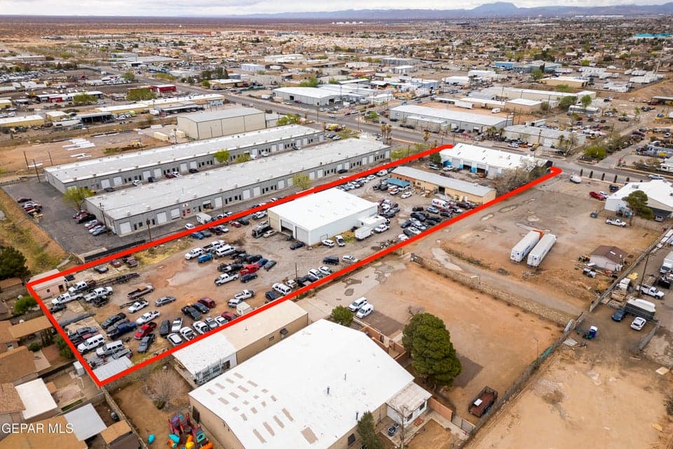 Bldg 1 - 10,164 sf; Bldg 2 - 4,260 sf; Bldg 3 - 5,400 sf