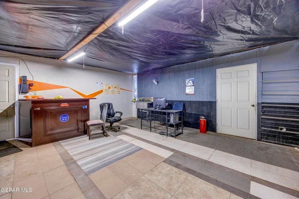 Bldg 1 additional office