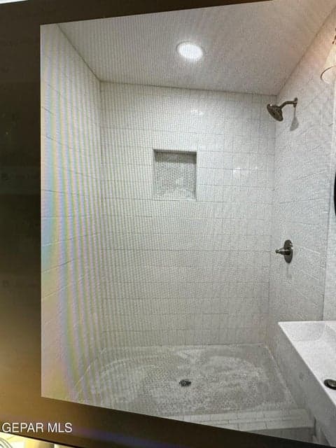 1019 Unit C