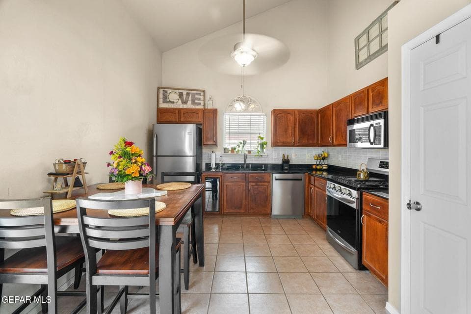 12361 Tierra Inca-11