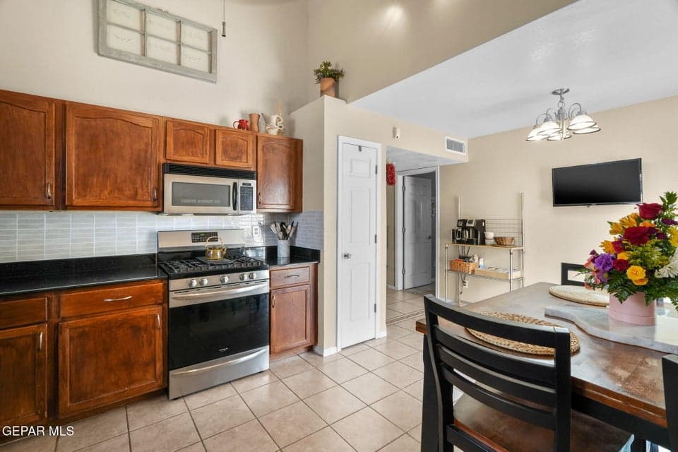 12361 Tierra Inca-15