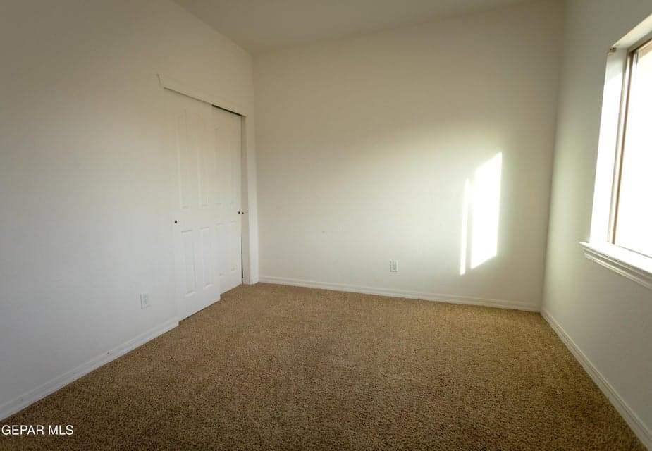 upstairs bedroom four (1)