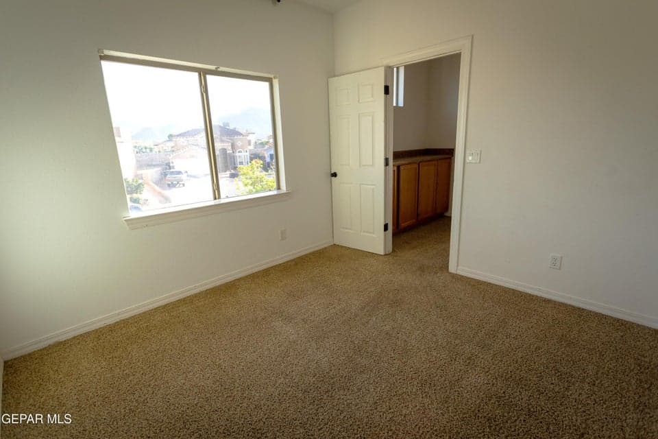 upstairs bedroom four (2)