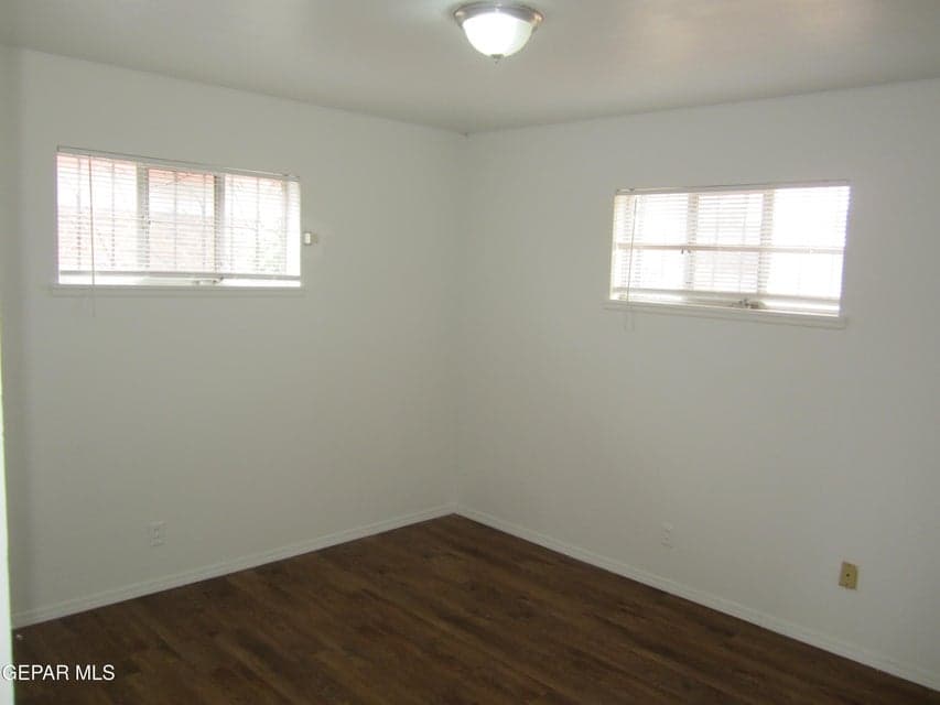 10309 Wilshire Pics 038