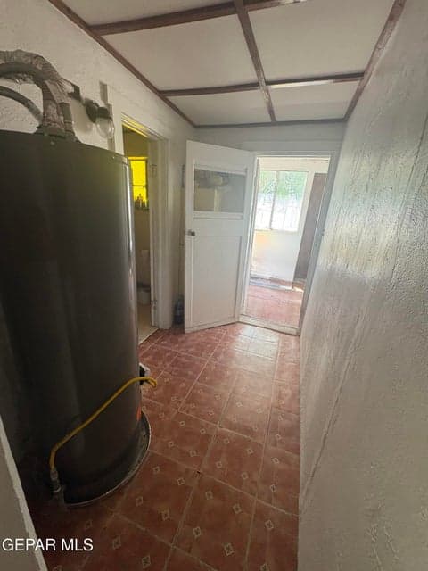 hall to spacious Sunroom