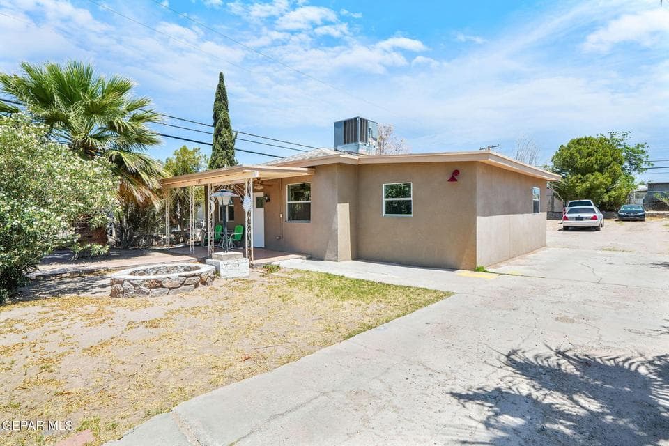 7591 Hacienda Ave-6