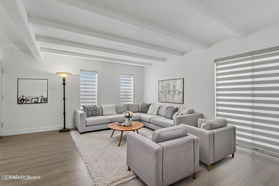 Living Room- Digitally Staged