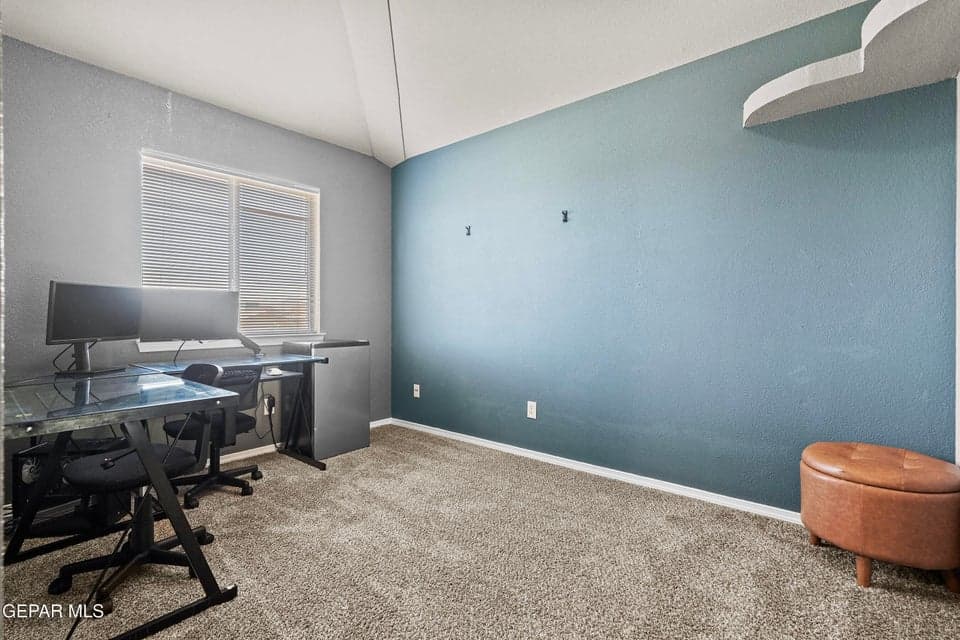 Open flex space, loft-style layout, bright natural light
