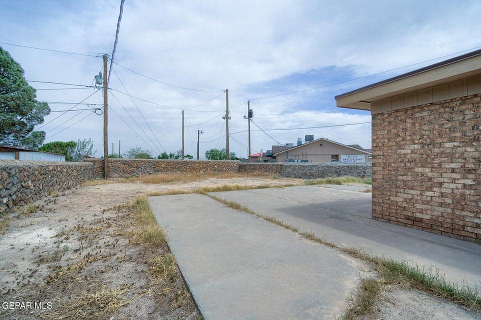274-Liberty-Backyard