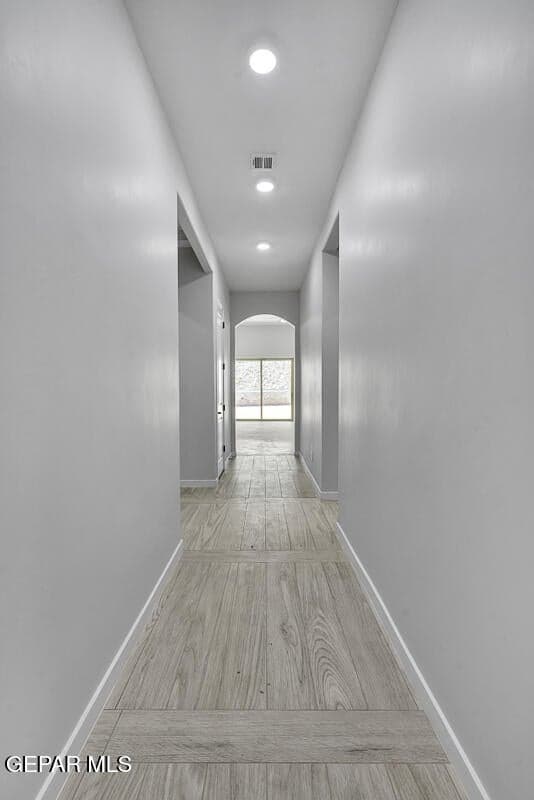 837 Eastwell Rd-4