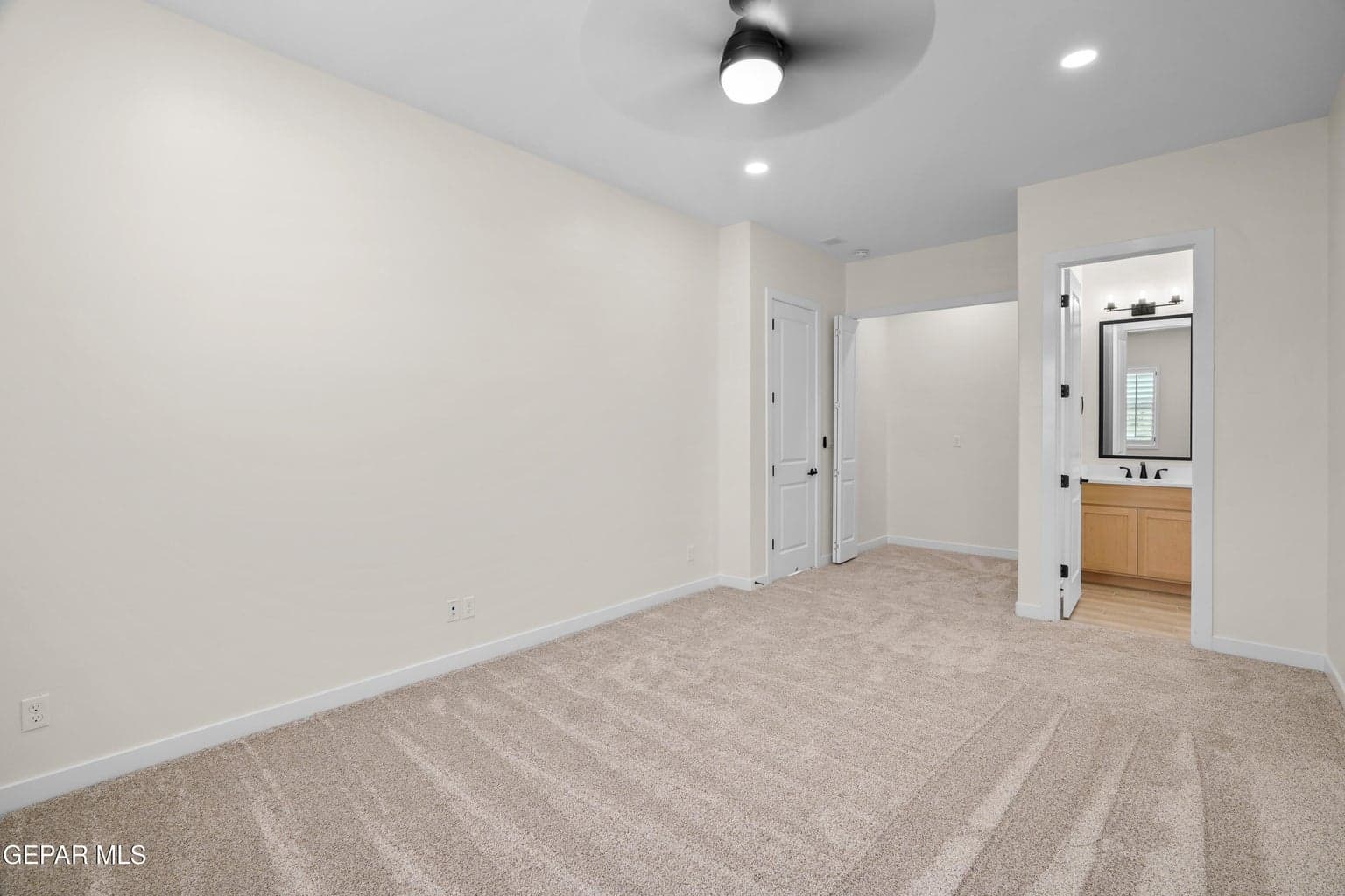 12700 Hantz Circle-5