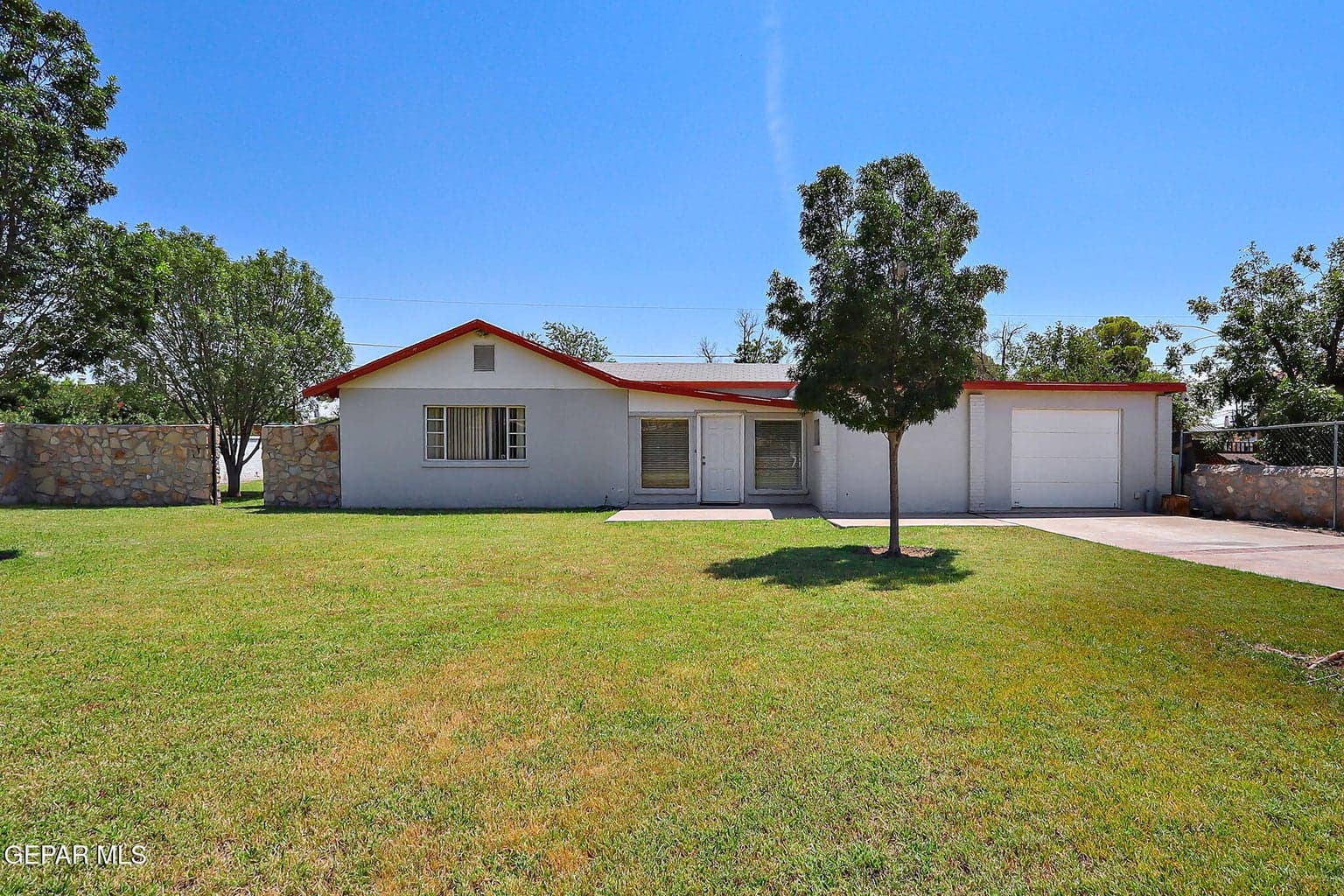 122 N Pendell Road