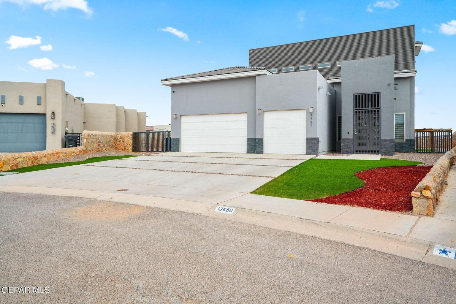 13680 Matfren Ave-3