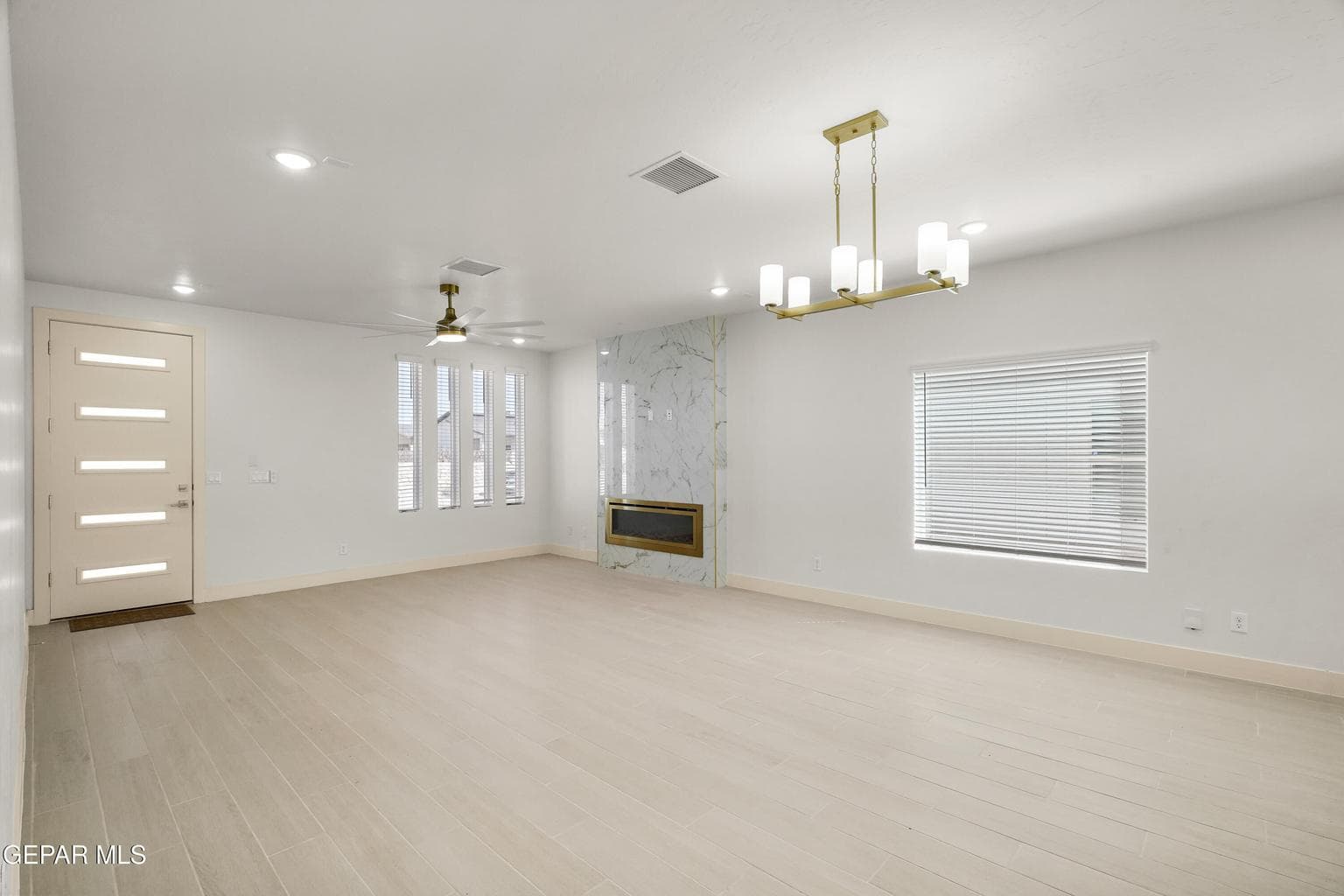 7405 Norte Mesa-12