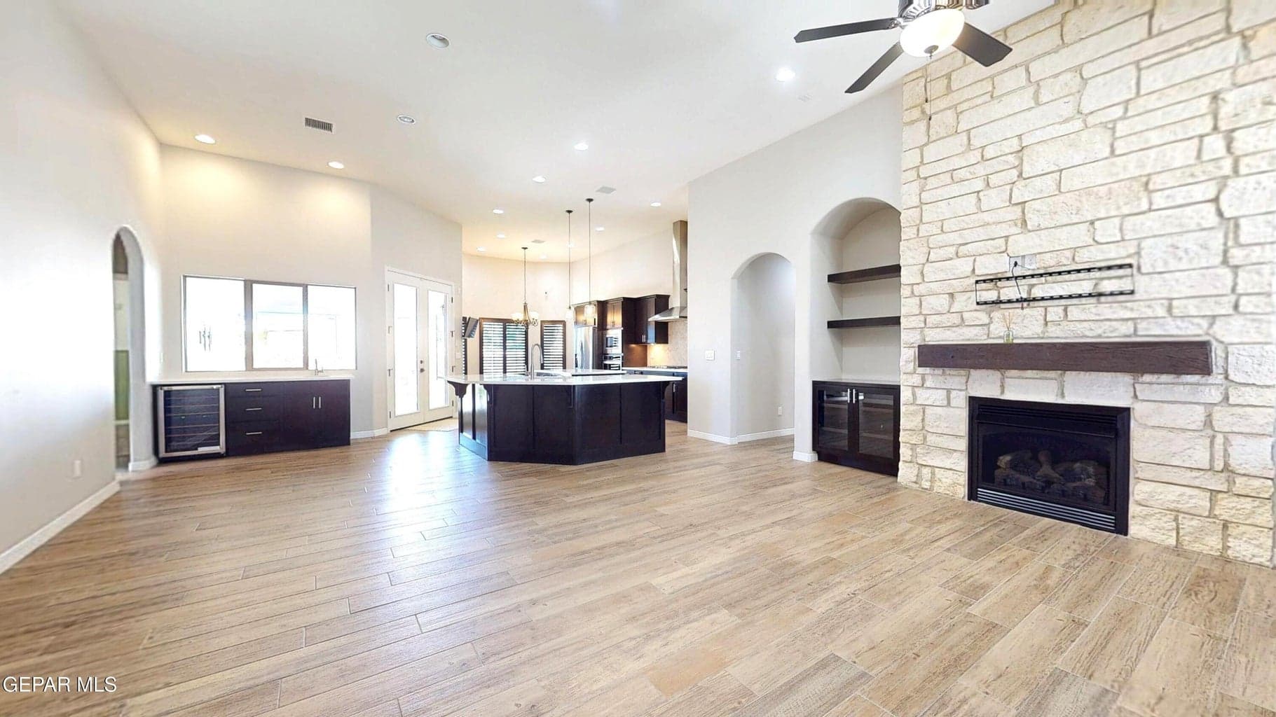 Open floor plan is happy and bright!