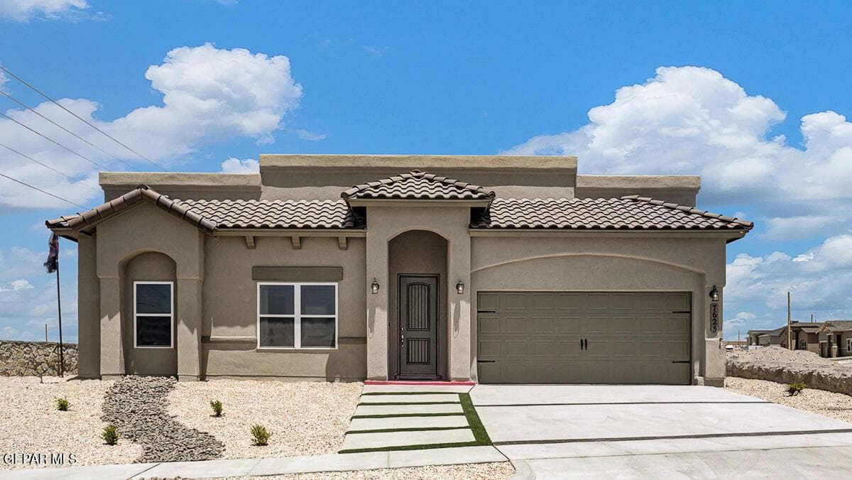 7526 Enchanted Ridge-2