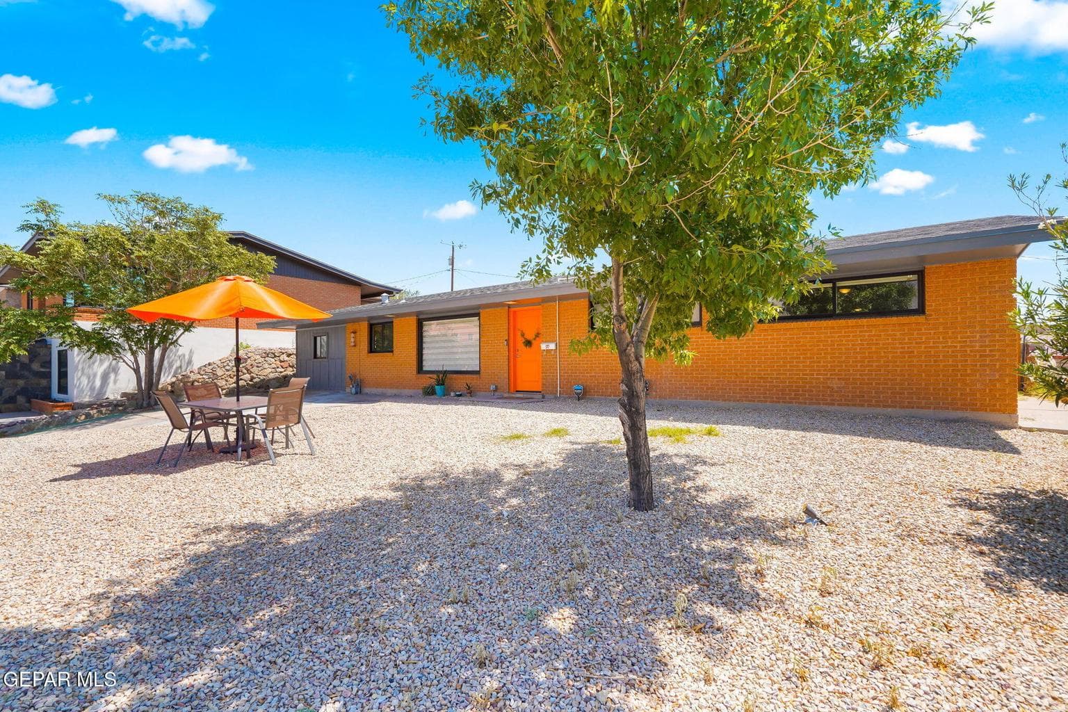 814 Galloway Dr-3