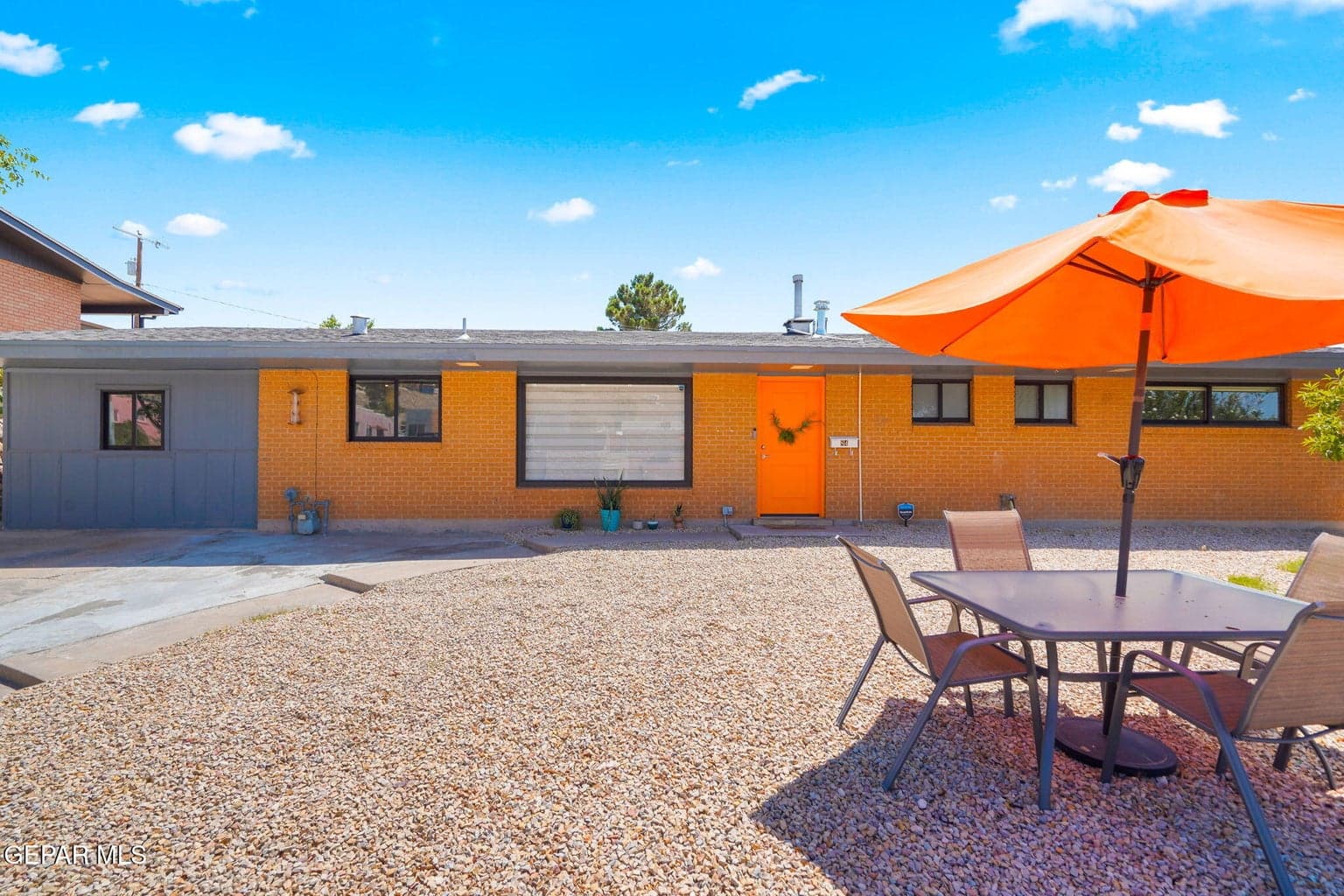 814 Galloway Dr-4