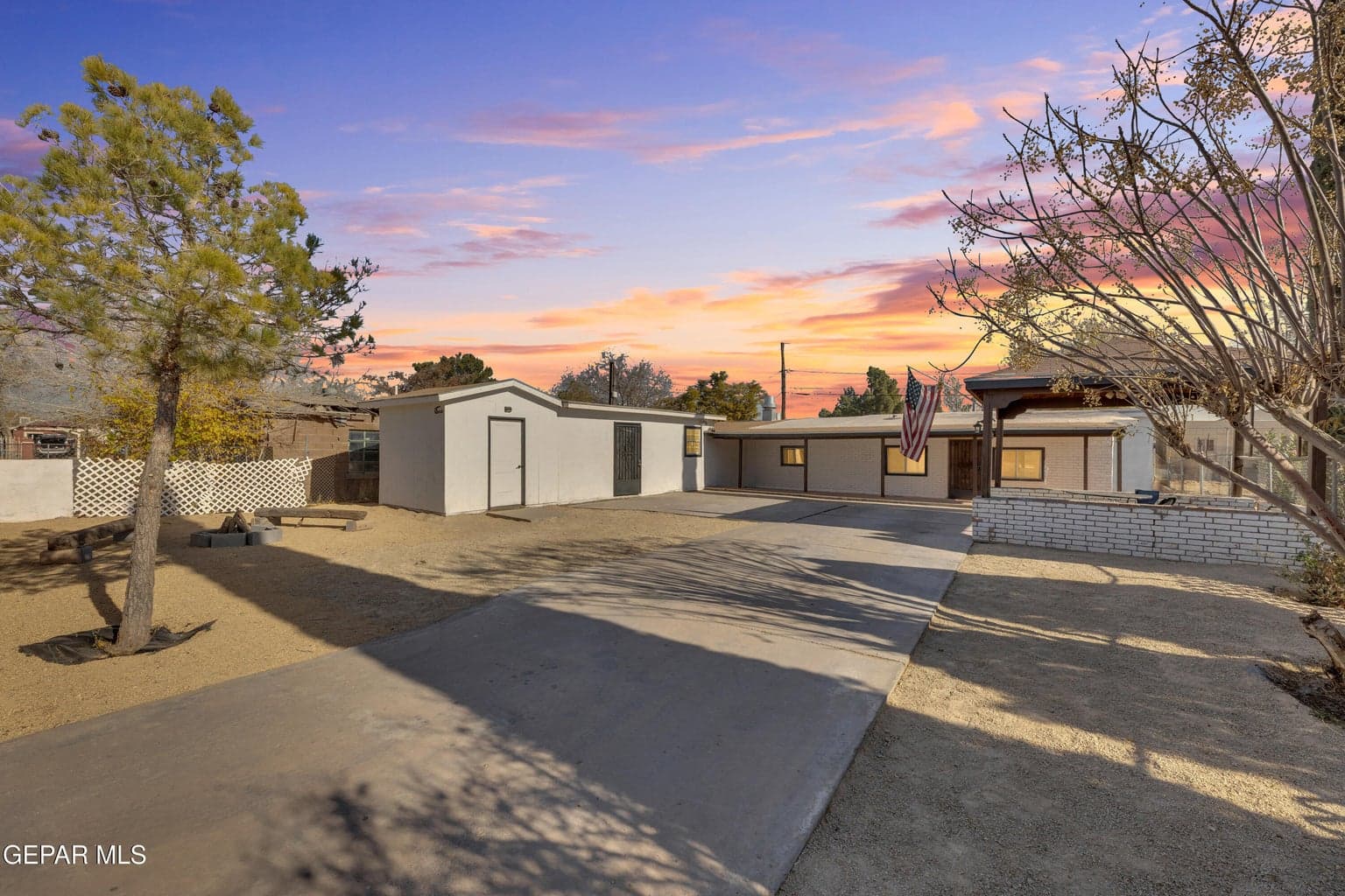 11423 Philip Drive