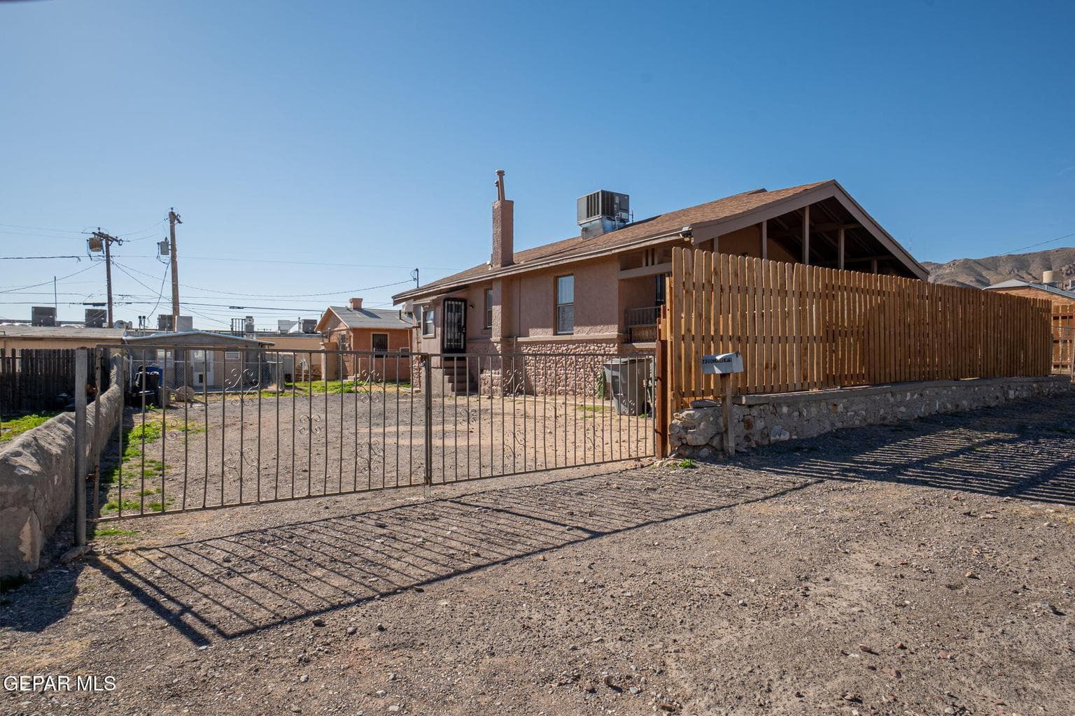 Corner Lot & gated entrance