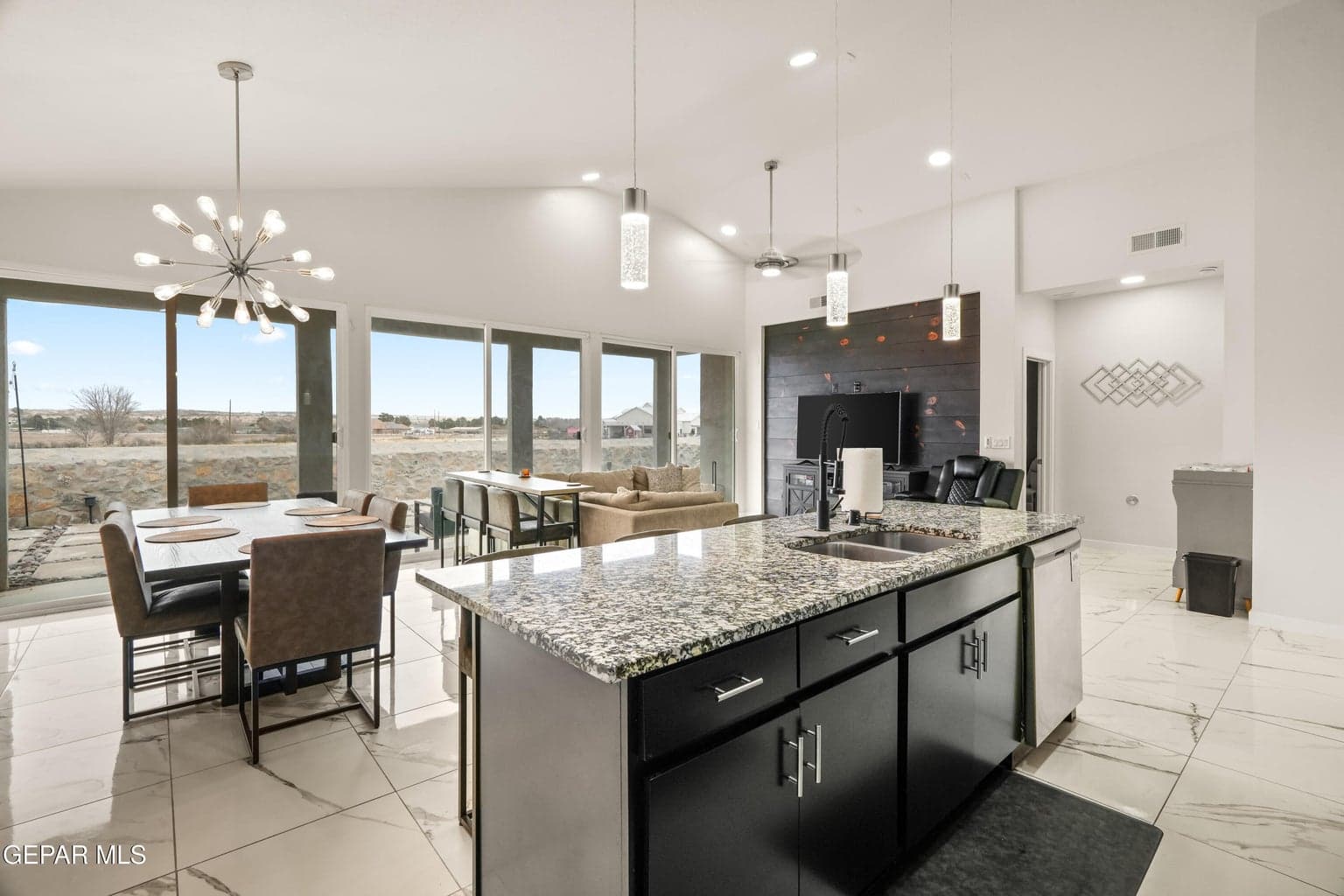 12033 Hidden Gardens Pl-18
