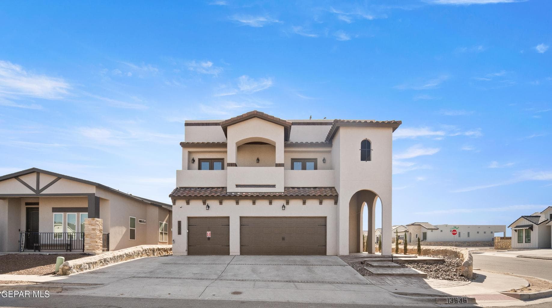 3 Car Garage