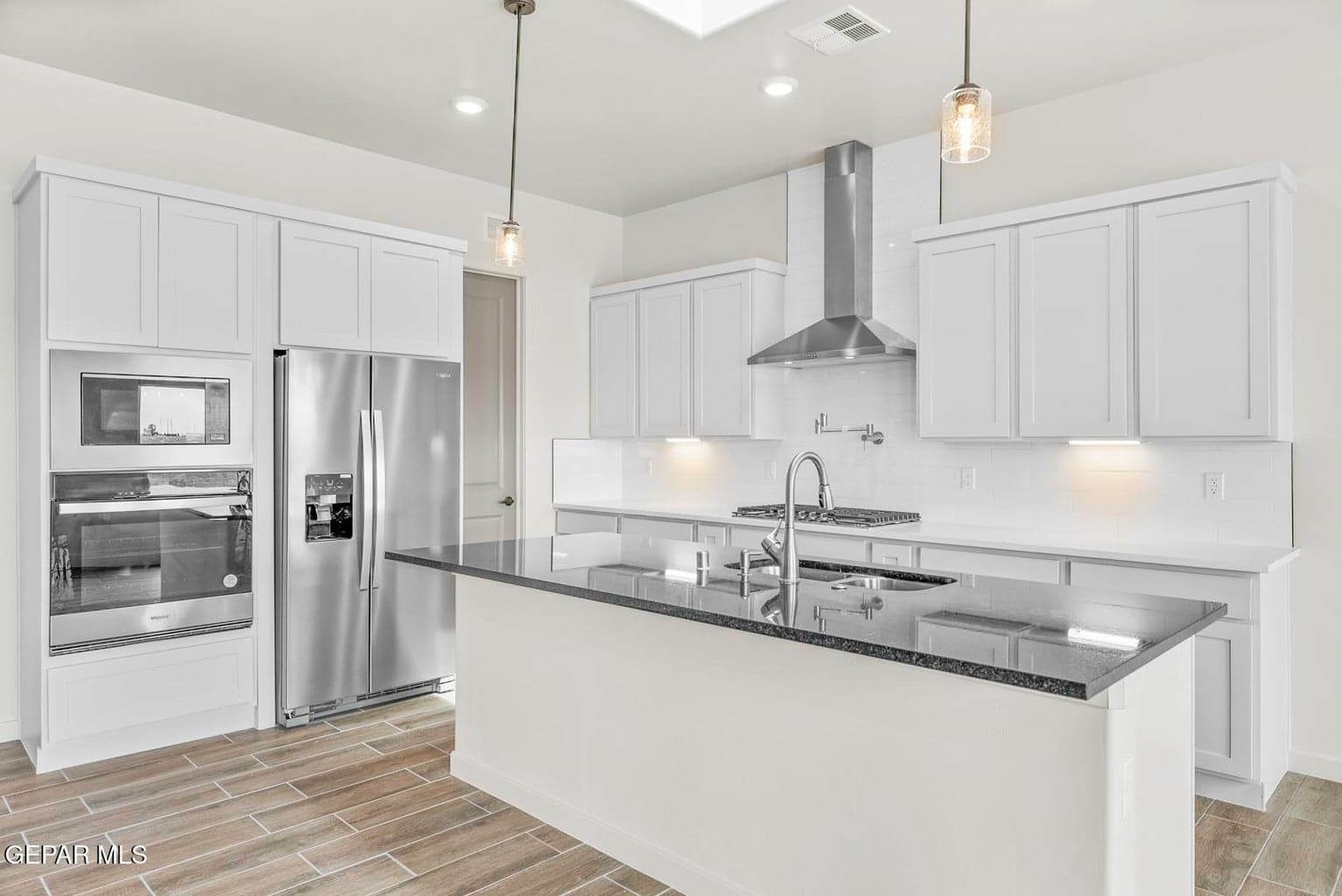 12884 Prestbury MLS-3