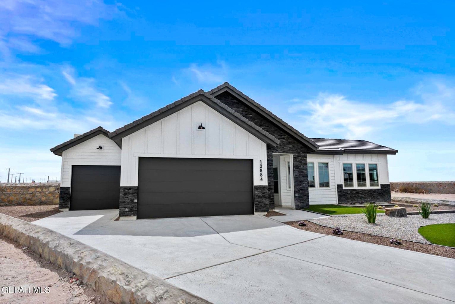 12884 Prestbury MLS-35