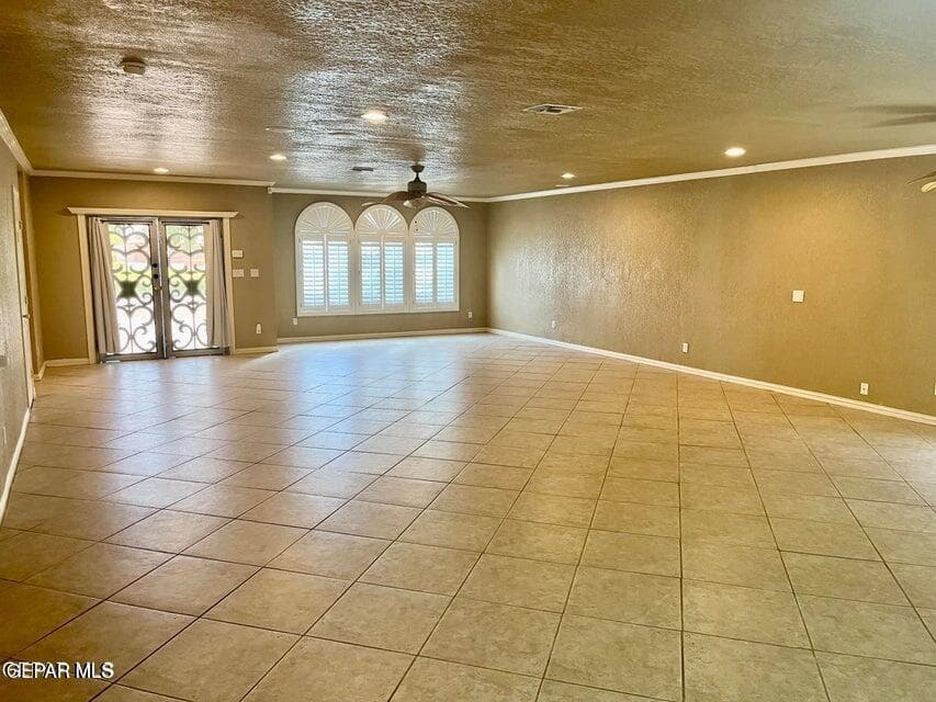 Formal living area