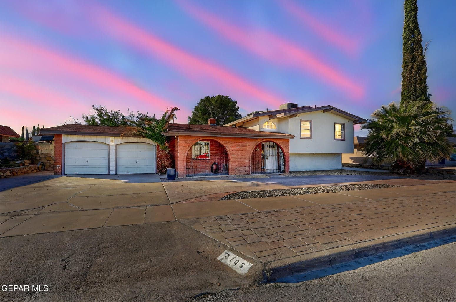 Photo of 3705 Roslyn Drive