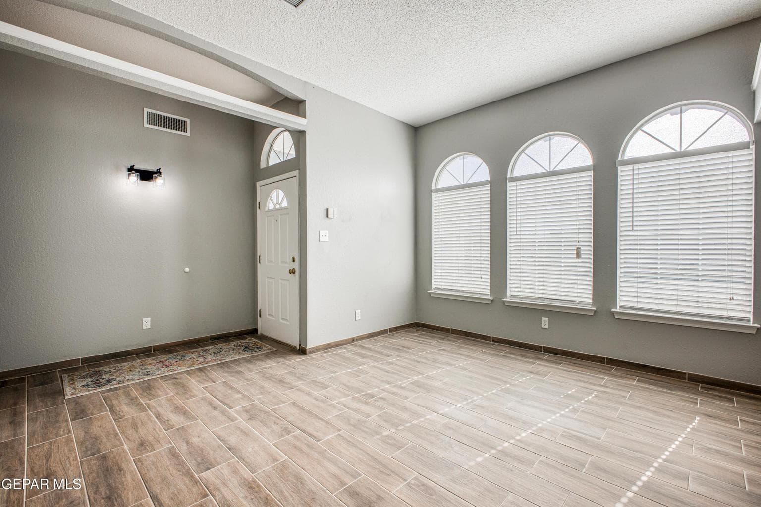 14213 Desert Sage Dr 79928
