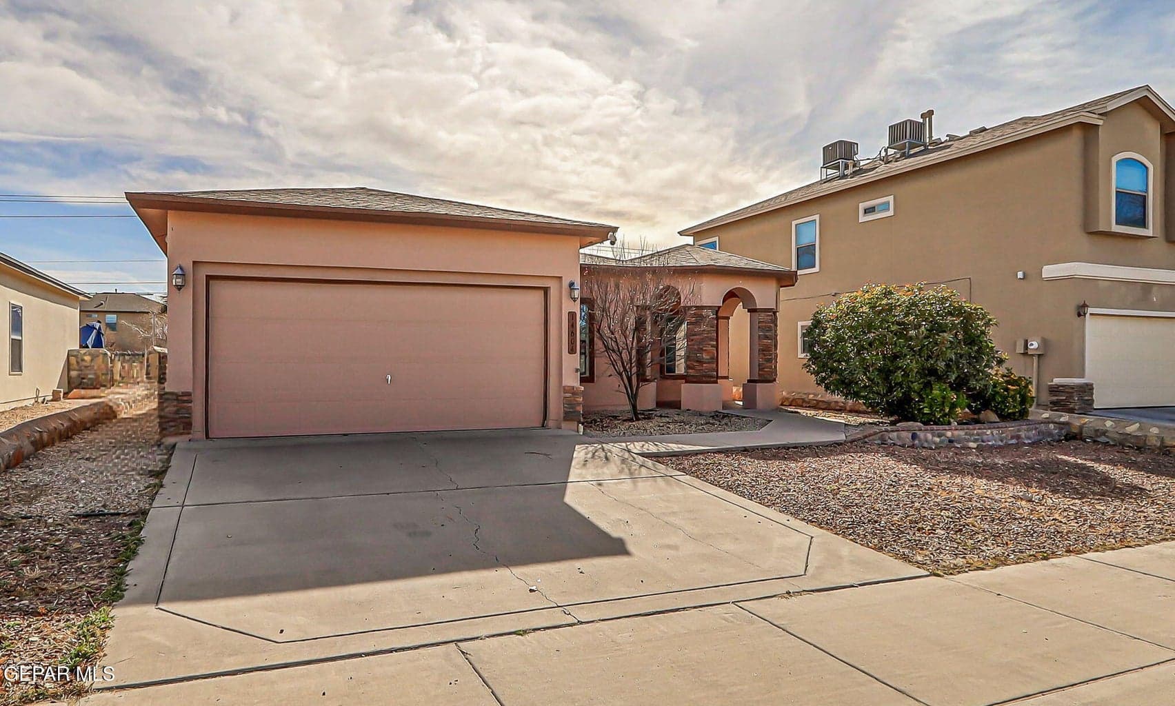 40-web-or-mls-remove_13840211_1769098680