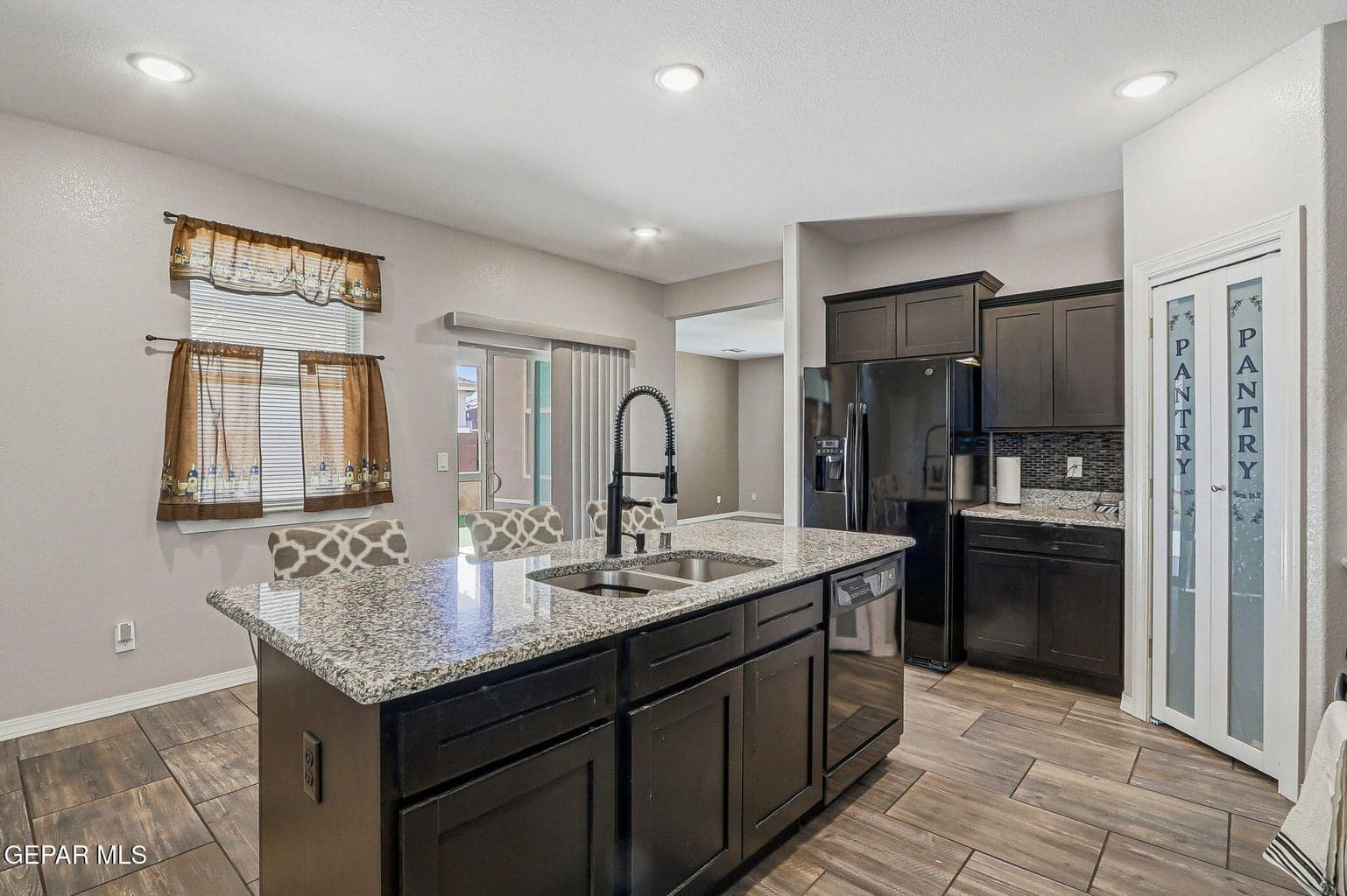 kitchen island