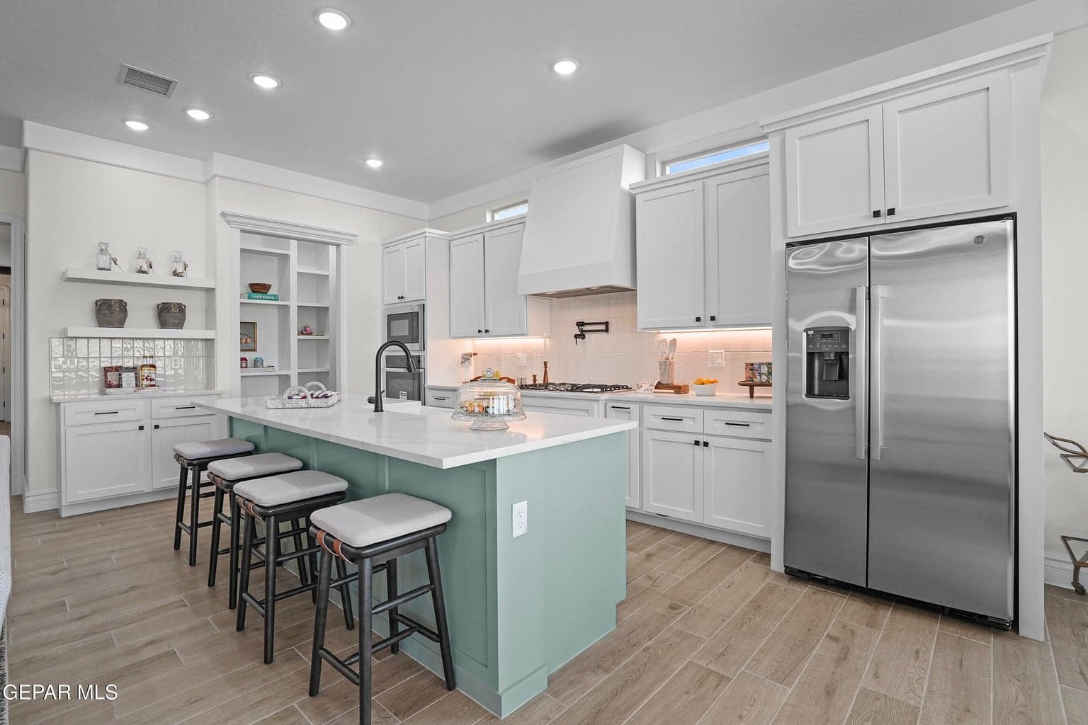 Photos are of a previously completed home and are only for illustration.