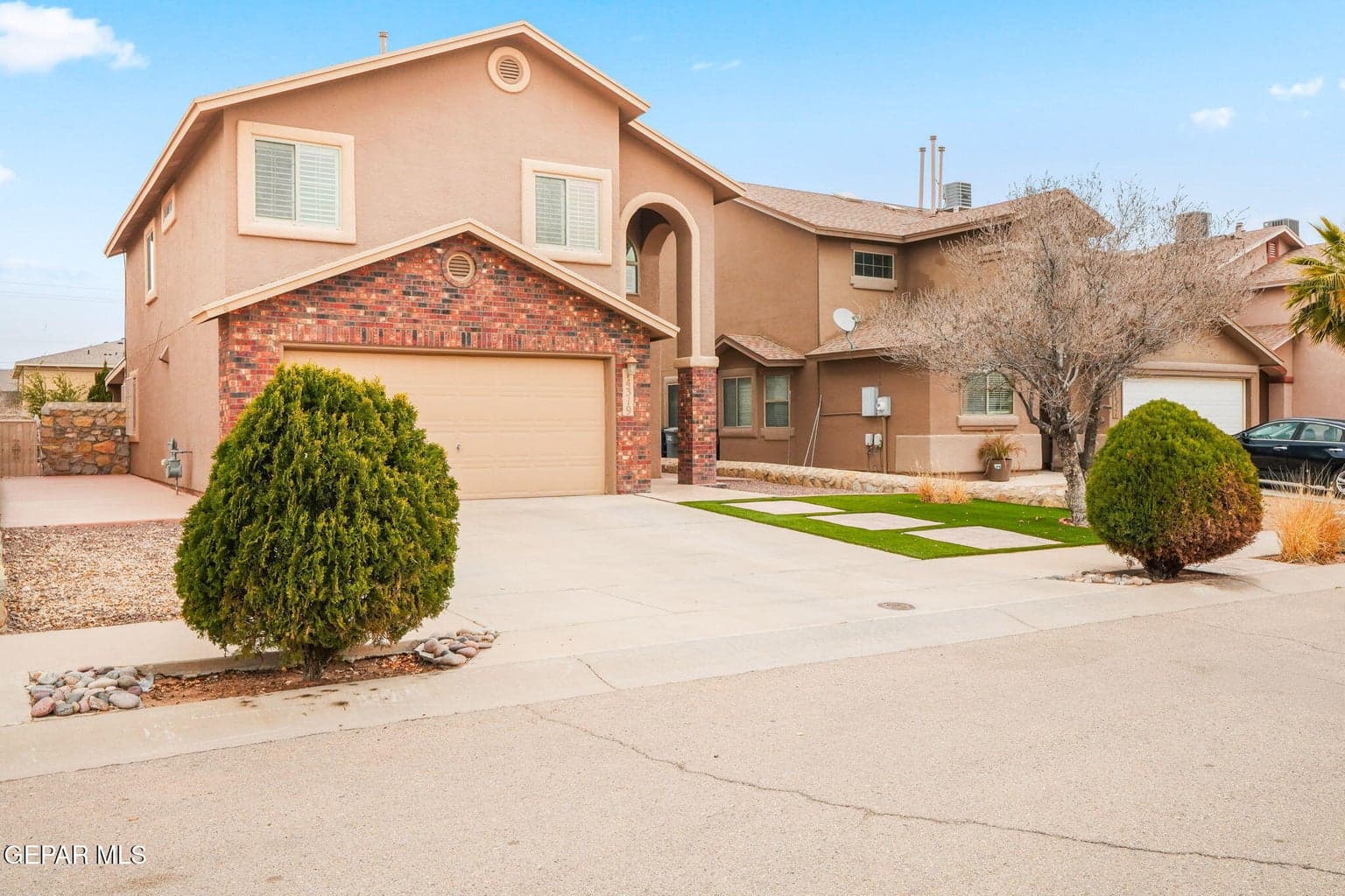 14319 Island Point Dr-2