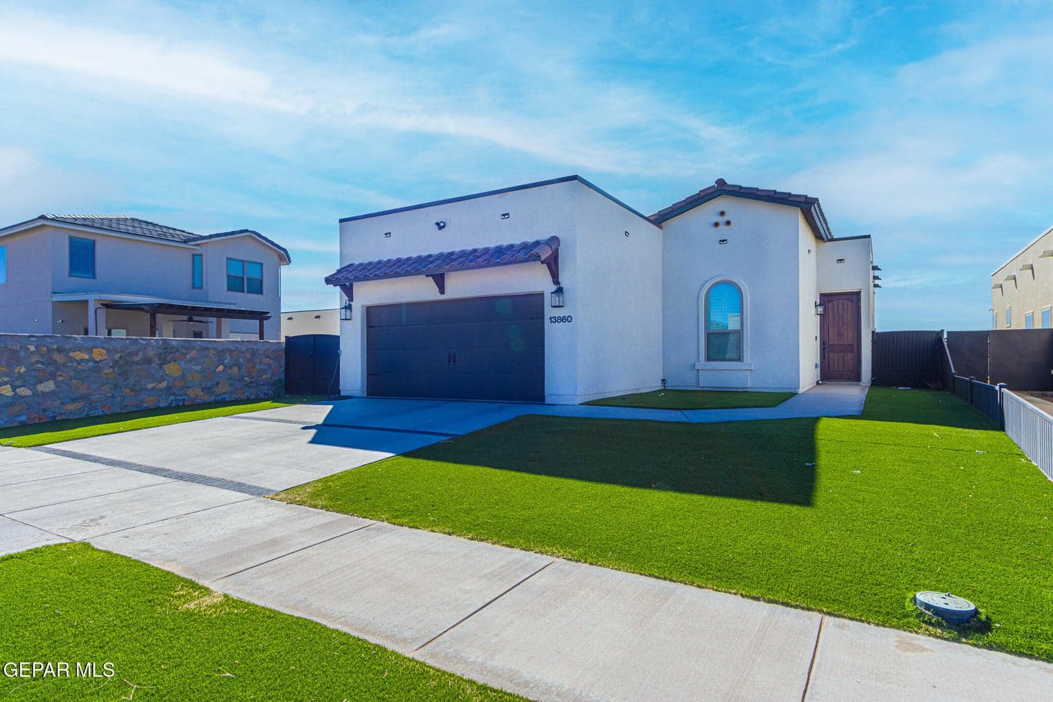 13860 Paseo De Miel Front 4