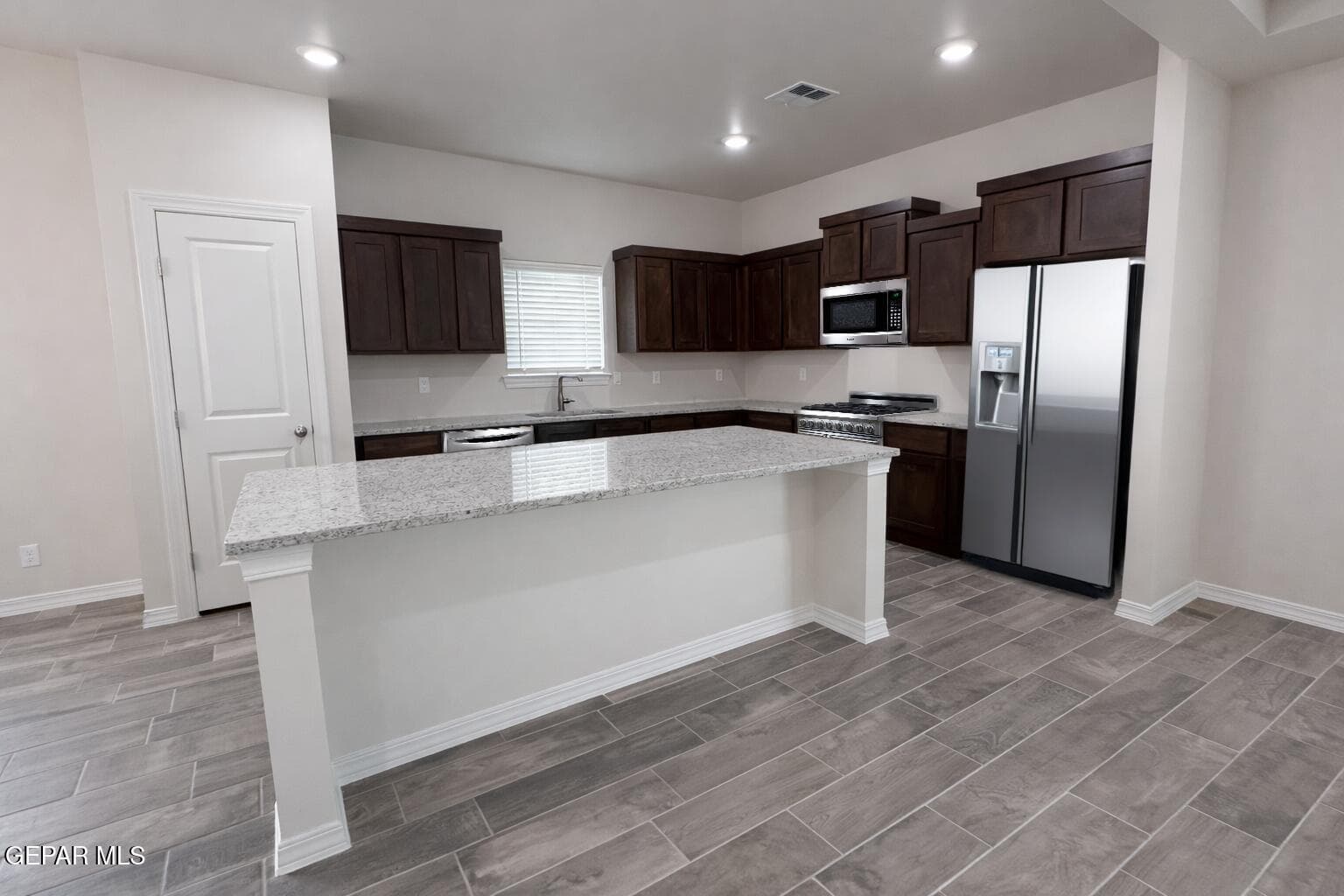 12885 KITCHEN