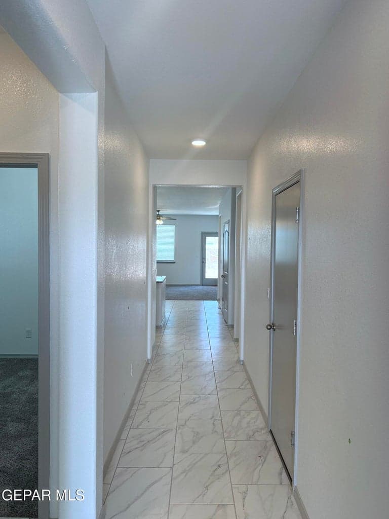 Picture for illustration purposes ONLY. Home is under construction.