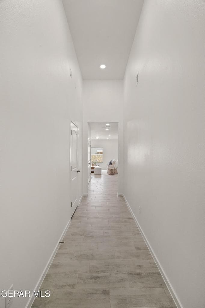 13905 Madero-5