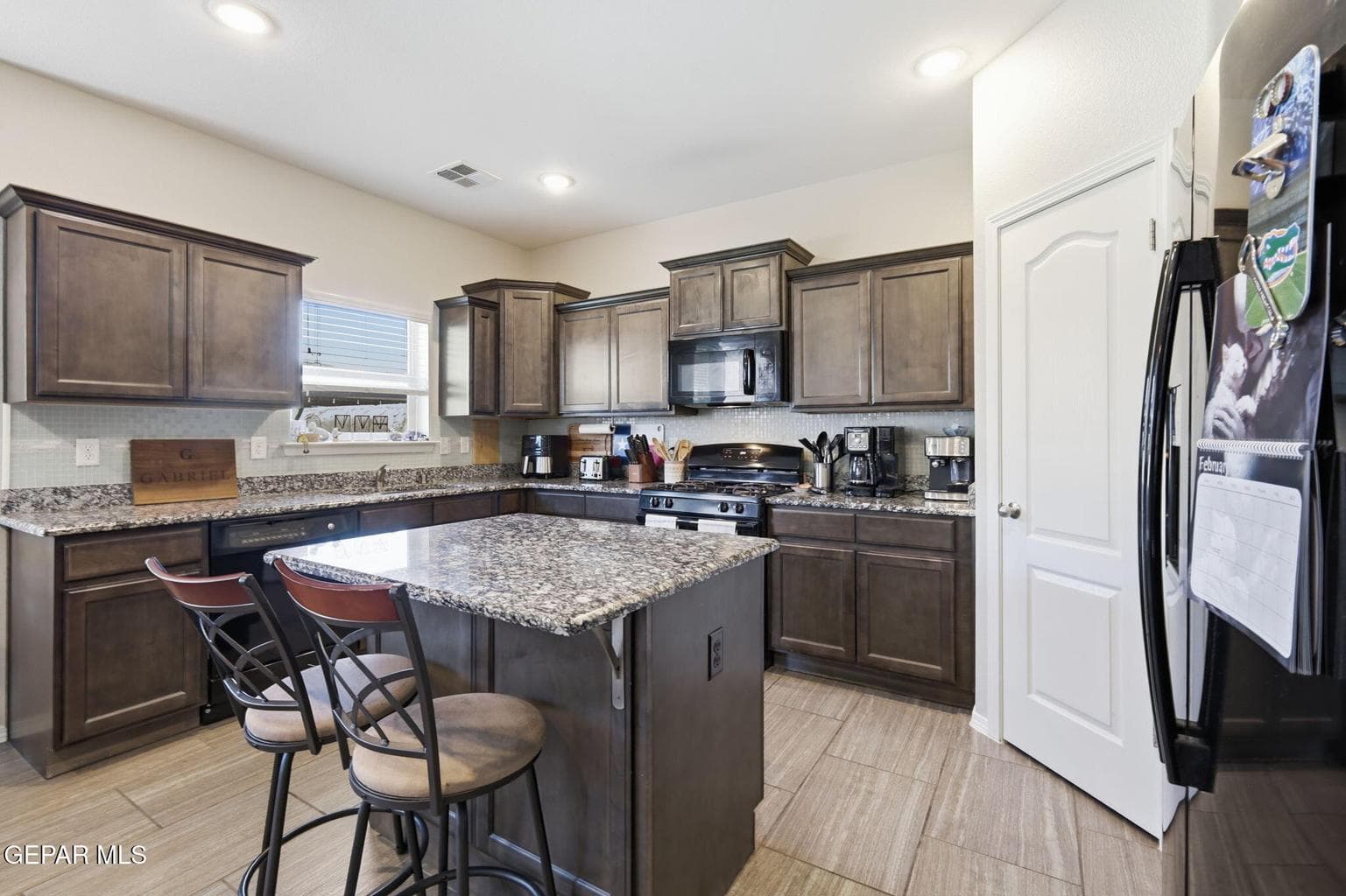 Kitchen Island/Granite