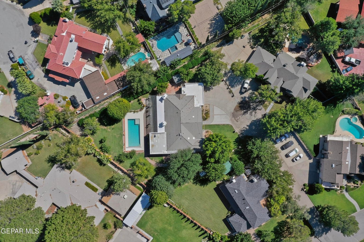 1-2-DJI_0701