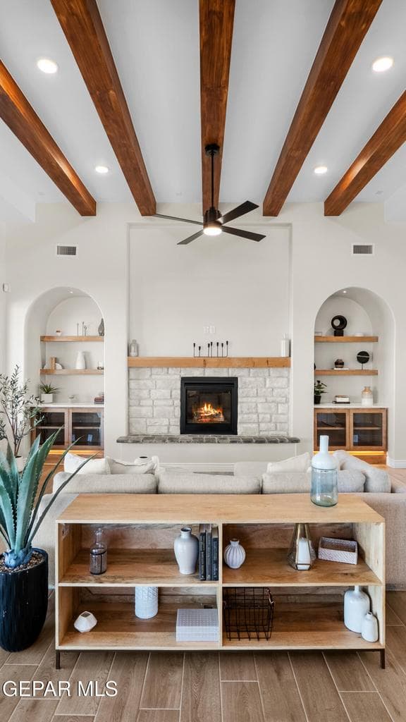 1910 Concho Ct VERTICAL-3