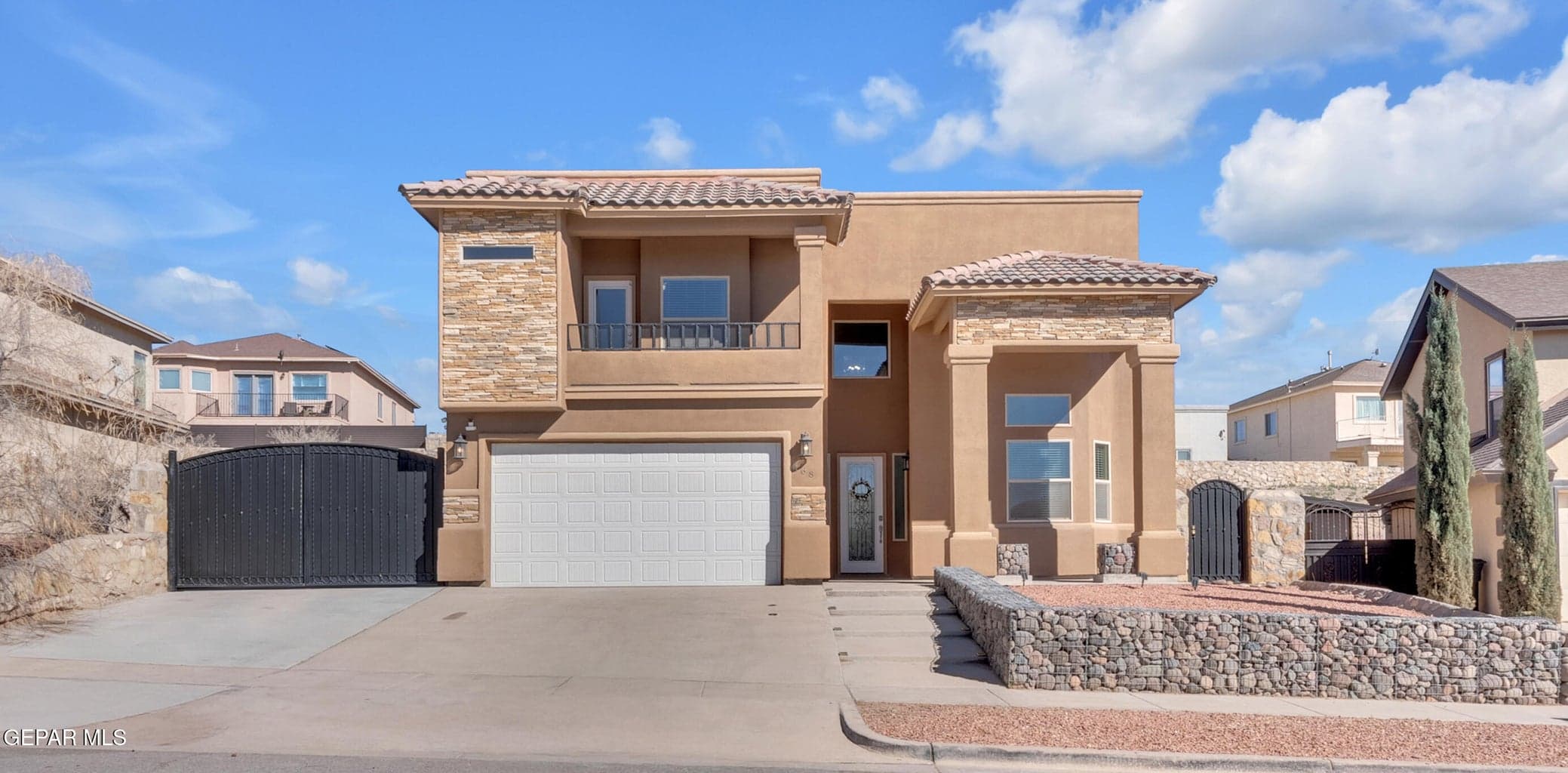 468 EMERALD BLUFF Drive
