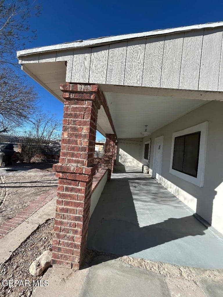 desertfrtporch