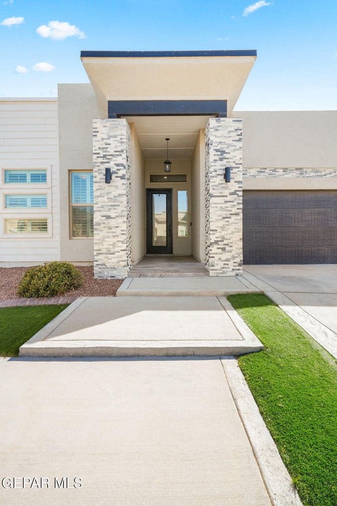 14724 Tierra Betancourt Pl-4