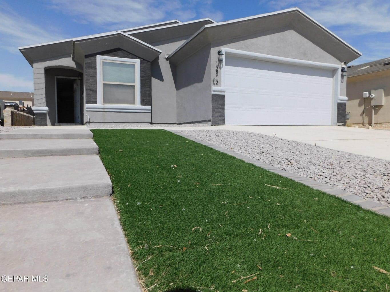 Photo of 13813 Flora Vista Avenue