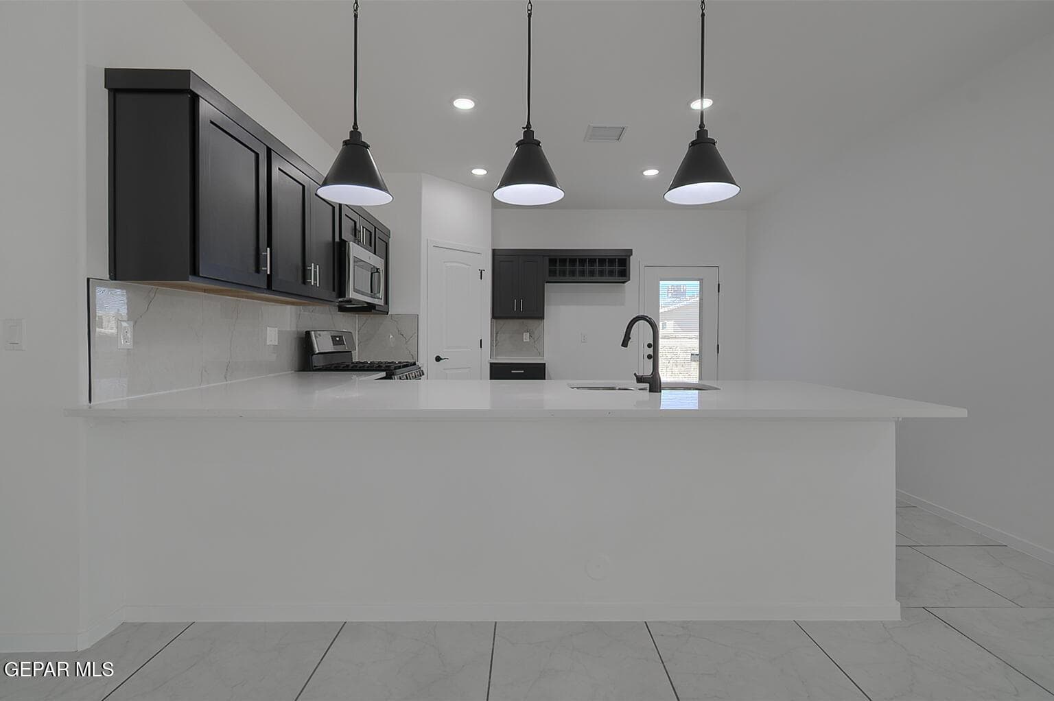 12169-Sanaa-Kitchen